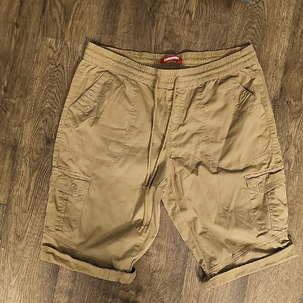 UNIONBAY Men's Tan Cargo Shorts Xlarge Summer Khaki Vintage